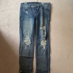 Judy Blue boyfriend paint splattered destroyed denim jeans - size 13/31